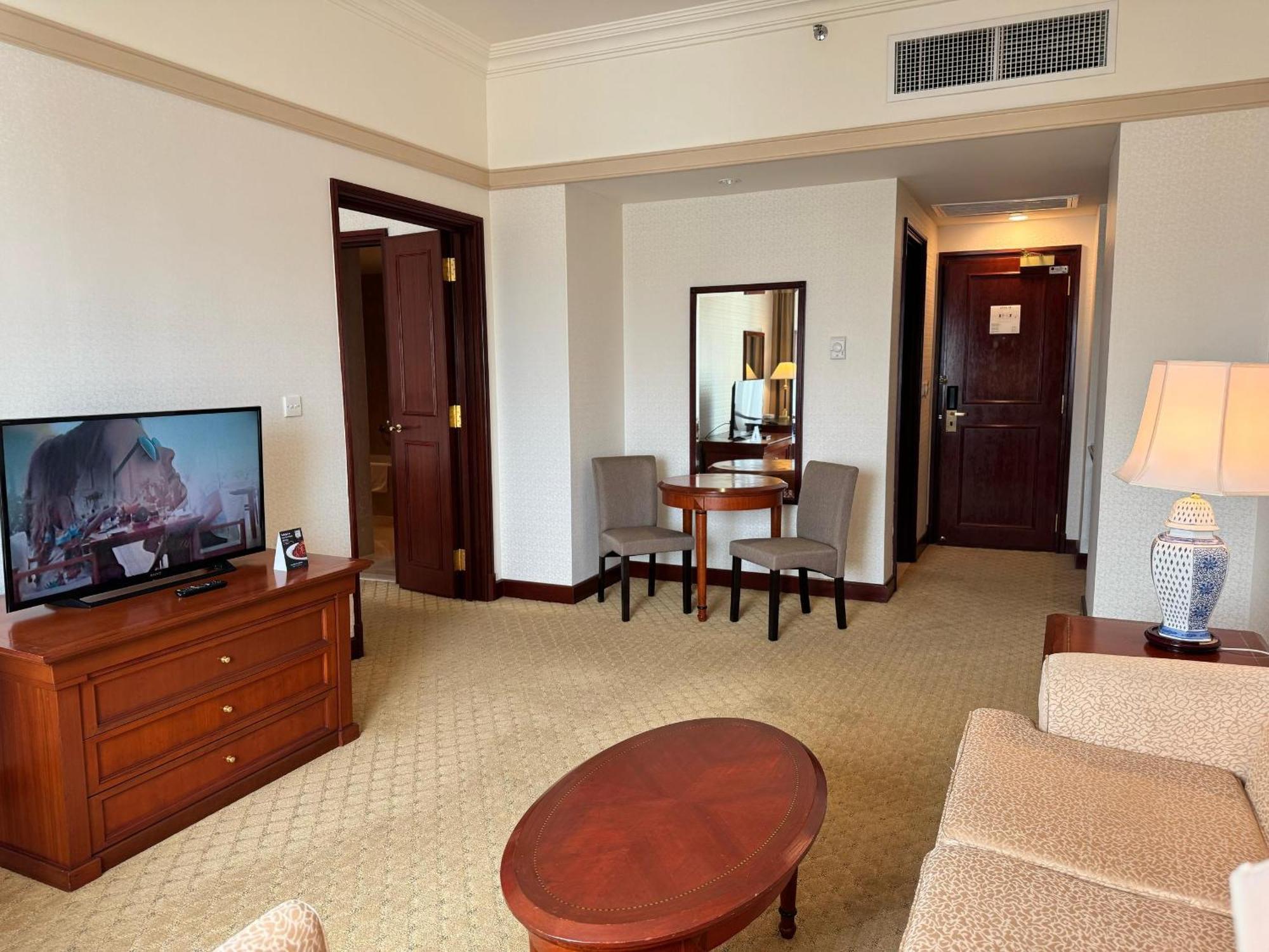Gurney Bay Hotel, A Parkroyal Partner Hotel Джорджтаун Екстер'єр фото